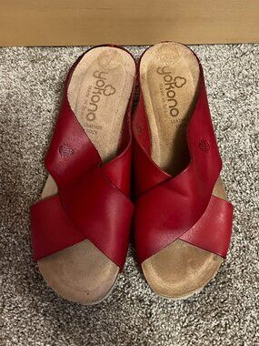 Yokono Women's Red Leather Crisscross Sandals Size 9.5